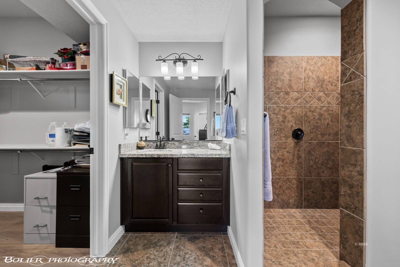 672  Mountain View Dr