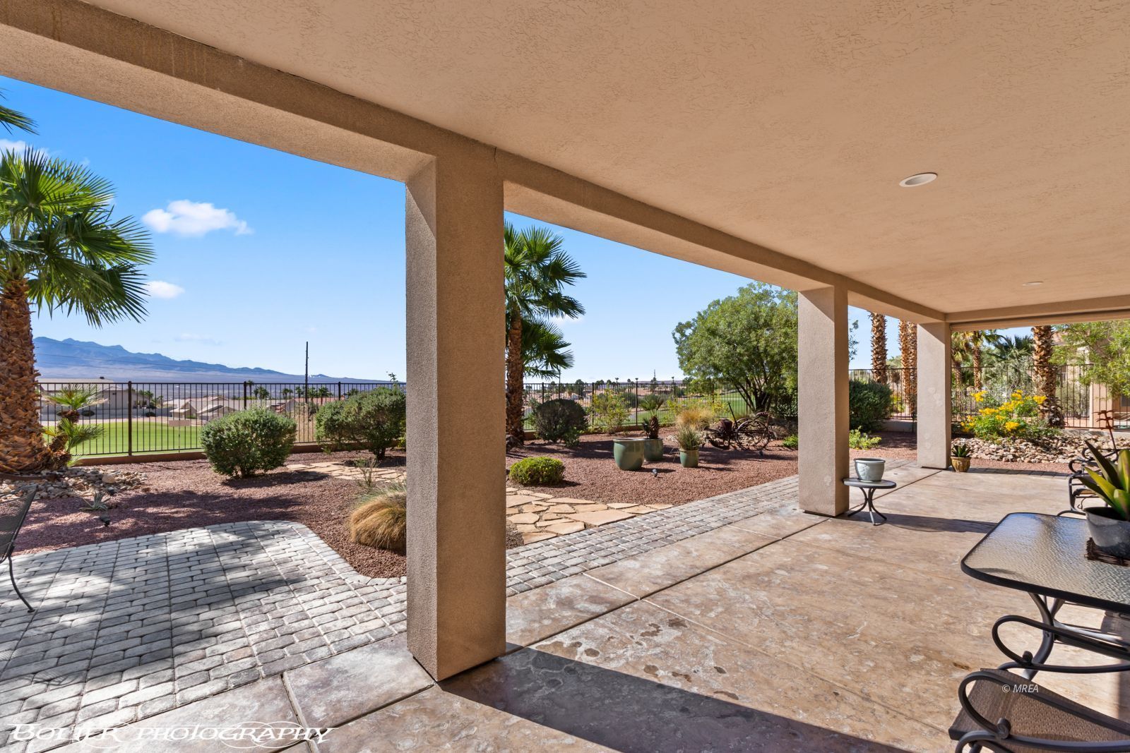 672  Mountain View Dr