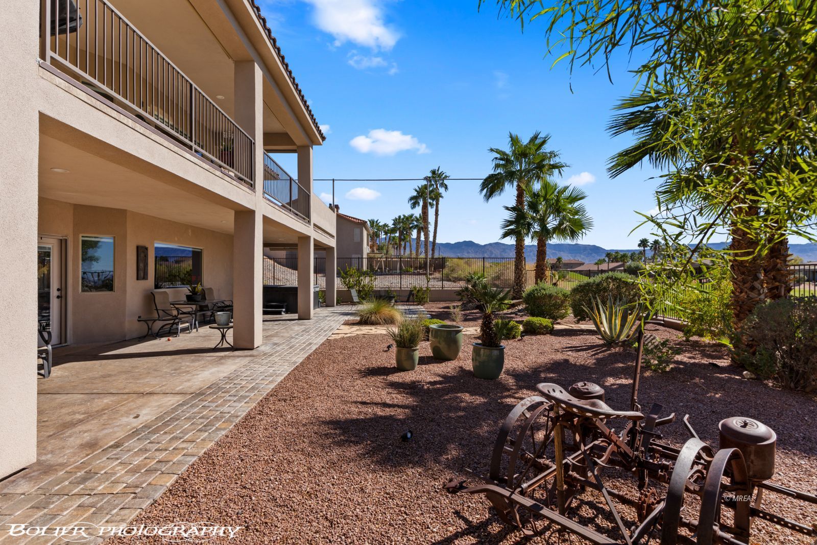 672  Mountain View Dr