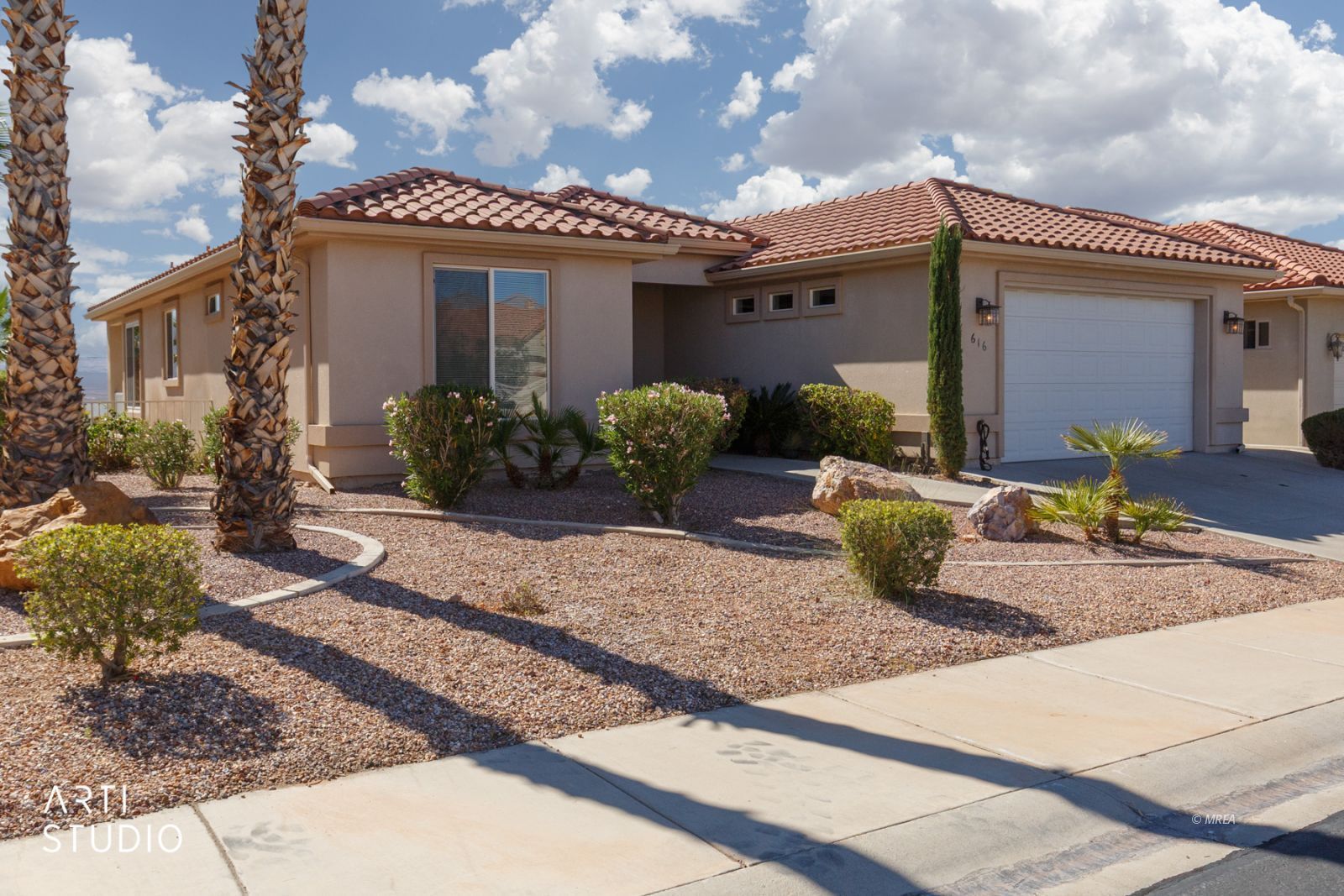 616  Mountain View Dr