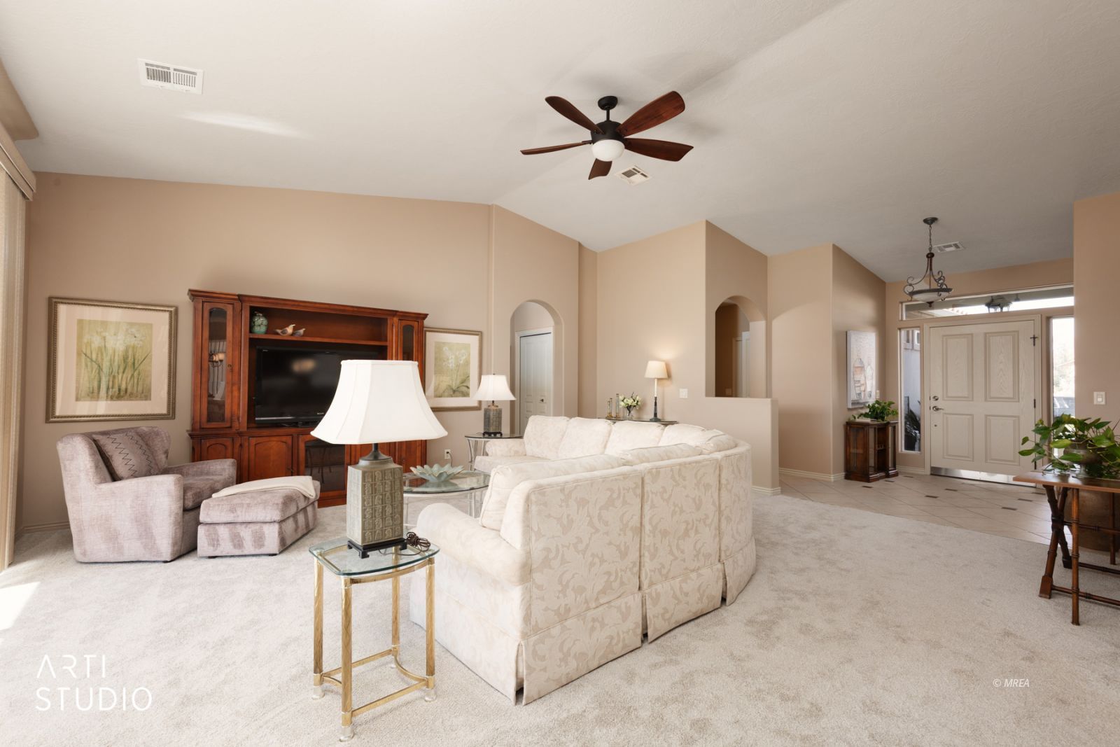 616  Mountain View Dr