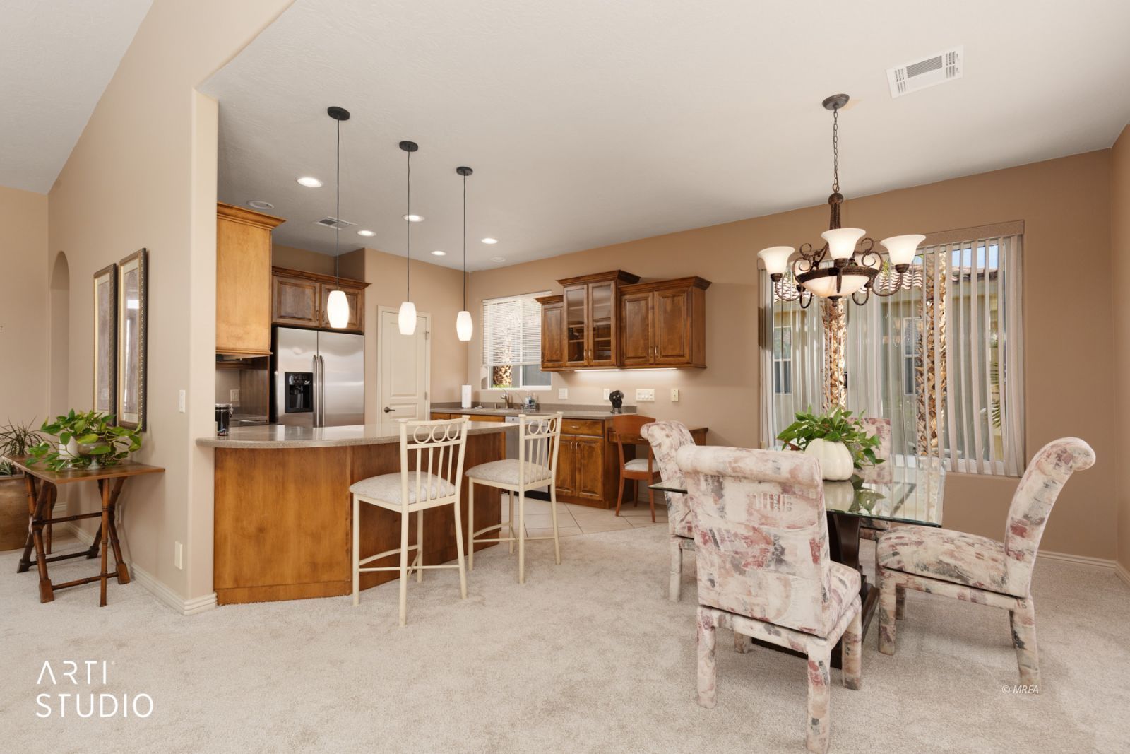 616  Mountain View Dr