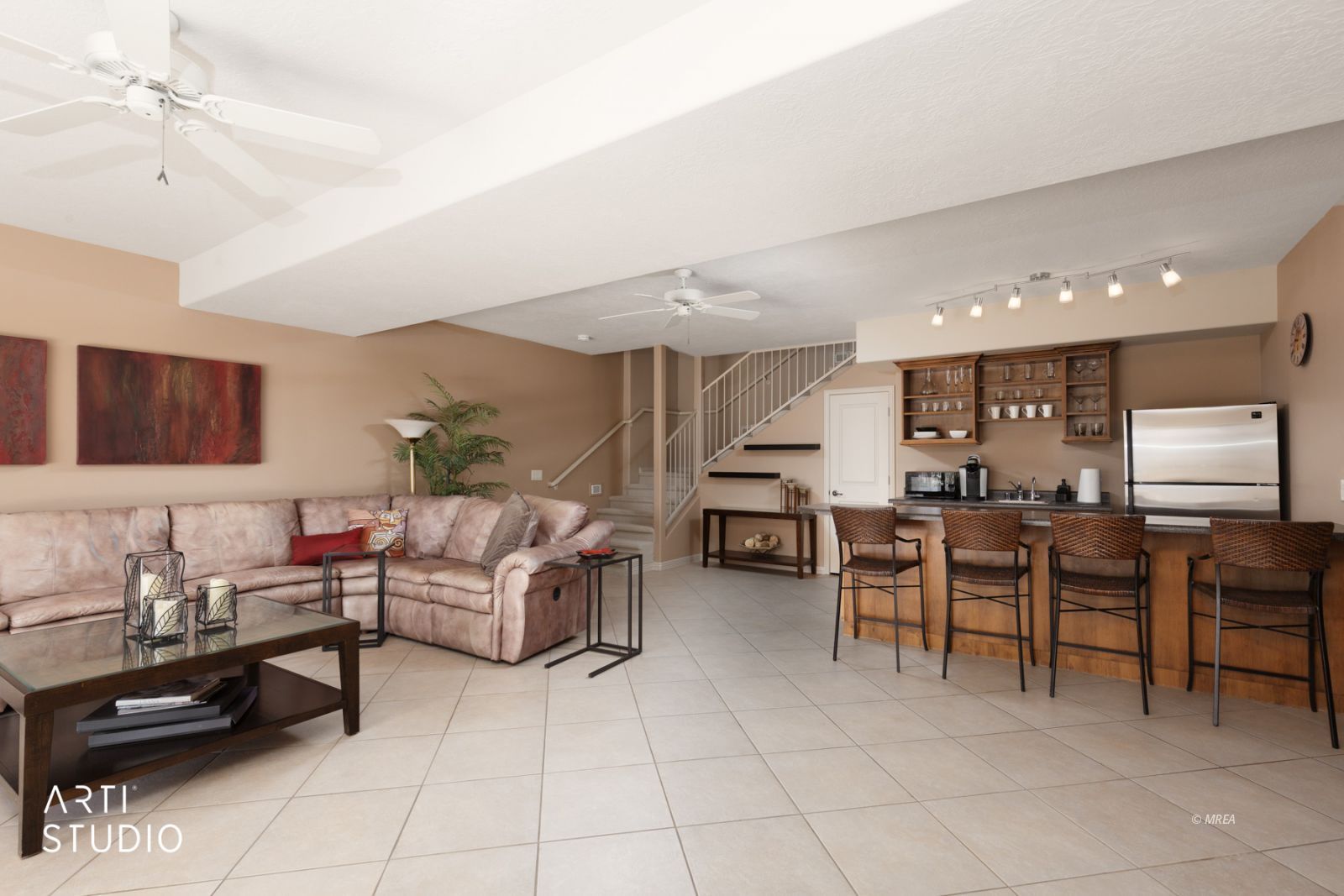 616  Mountain View Dr