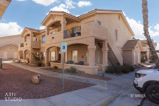 517 Blvd 1223,Mesquite NV 89027