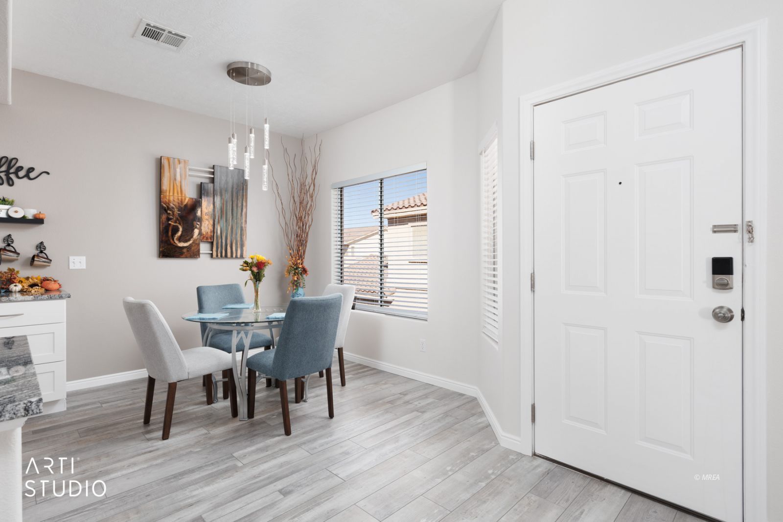 517 W Mesquite Blvd #1223