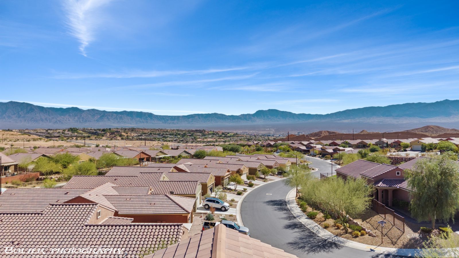 890  Frontier Pass Trl