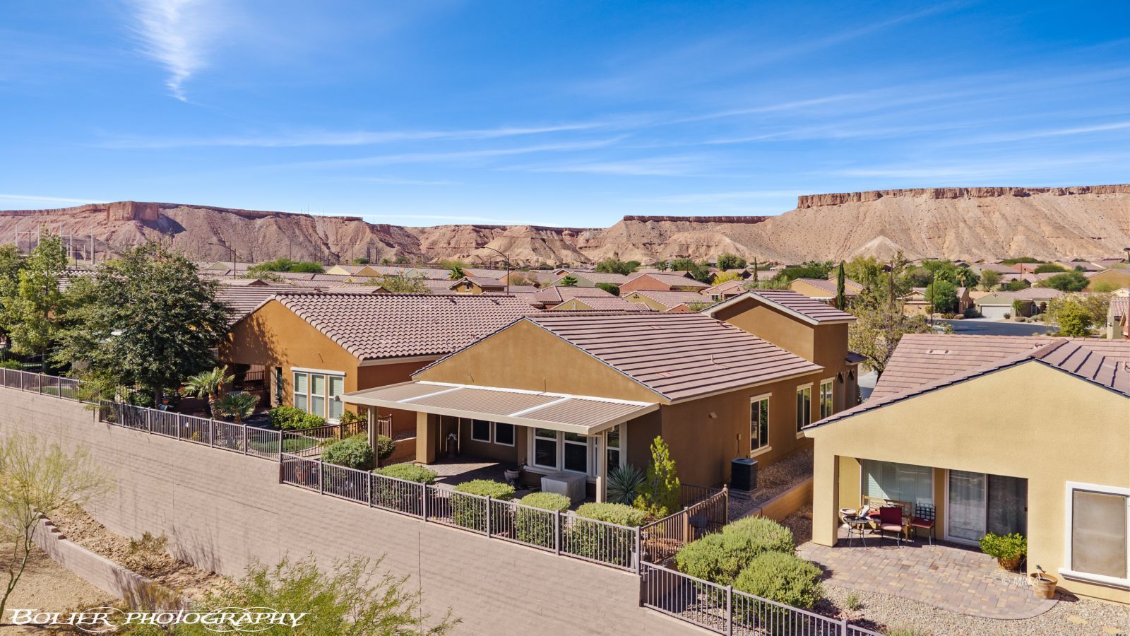 890  Frontier Pass Trl