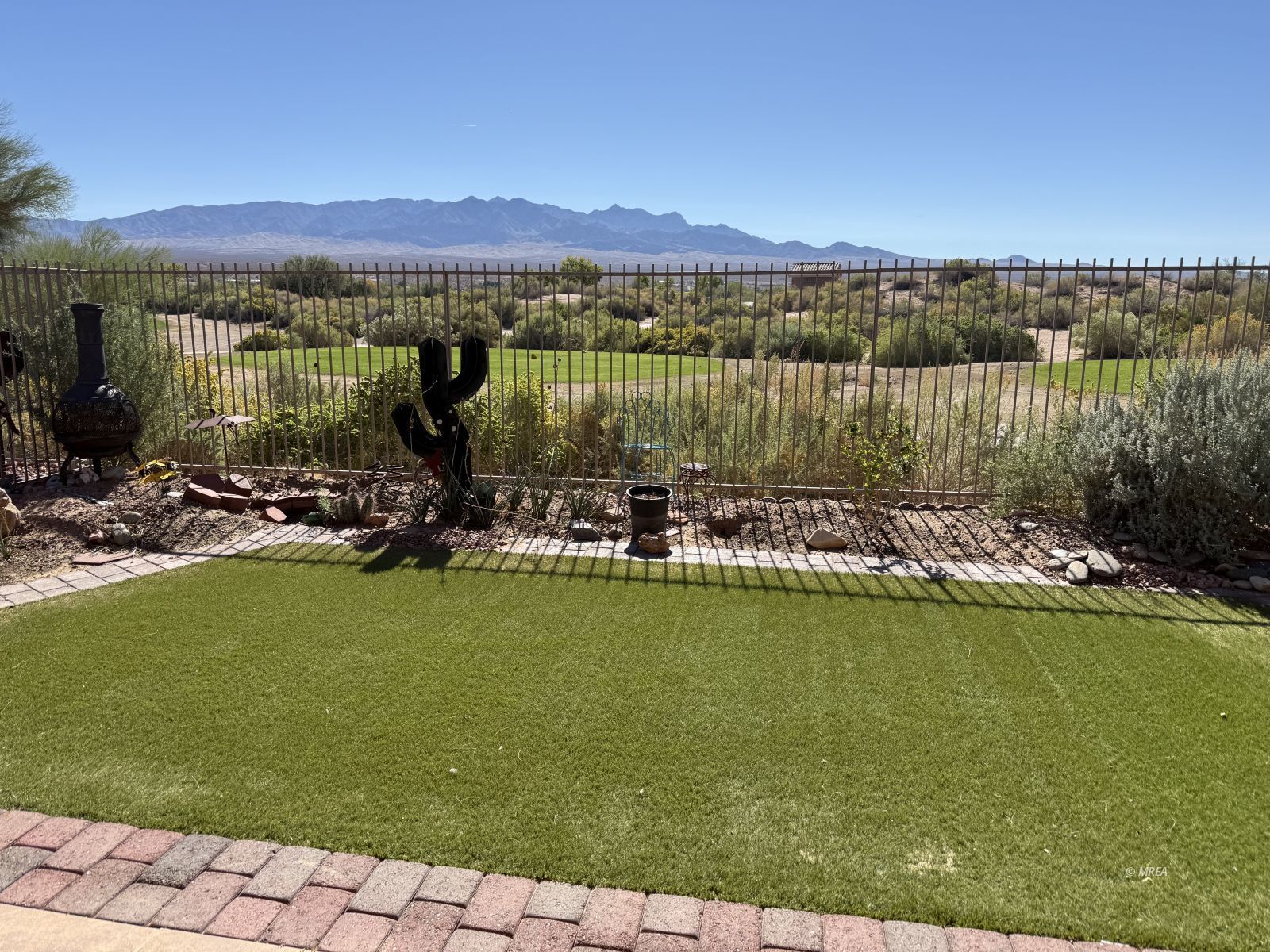 1384  Cathedral Canyon Dr