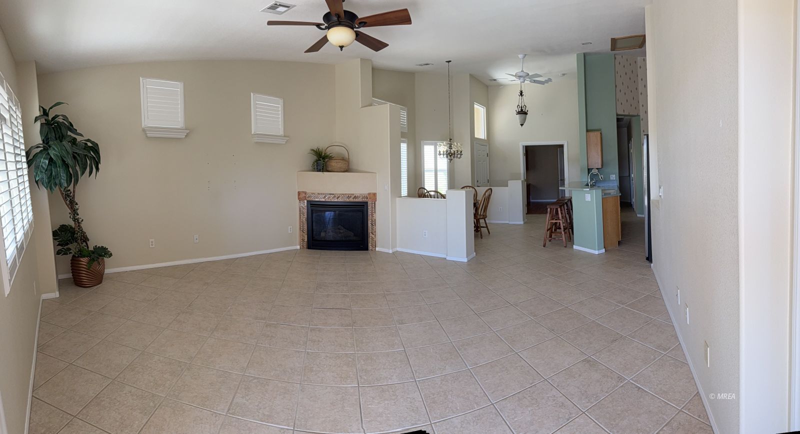 1384  Cathedral Canyon Dr