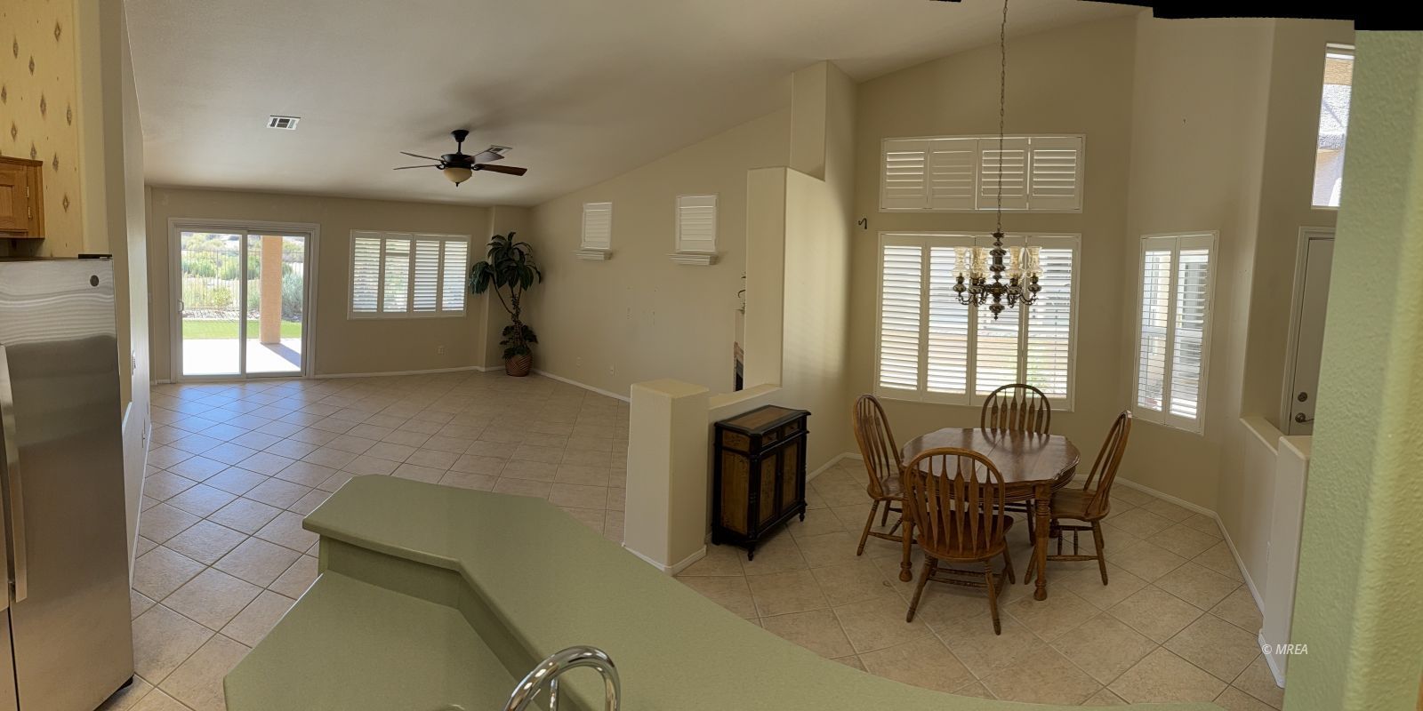 1384  Cathedral Canyon Dr