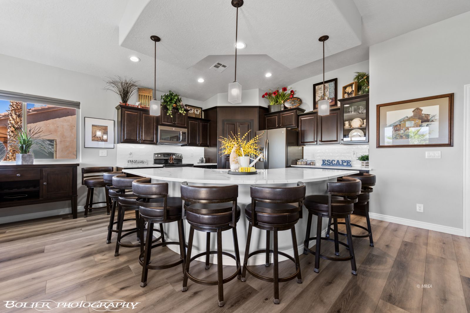 672  Mountain View Dr