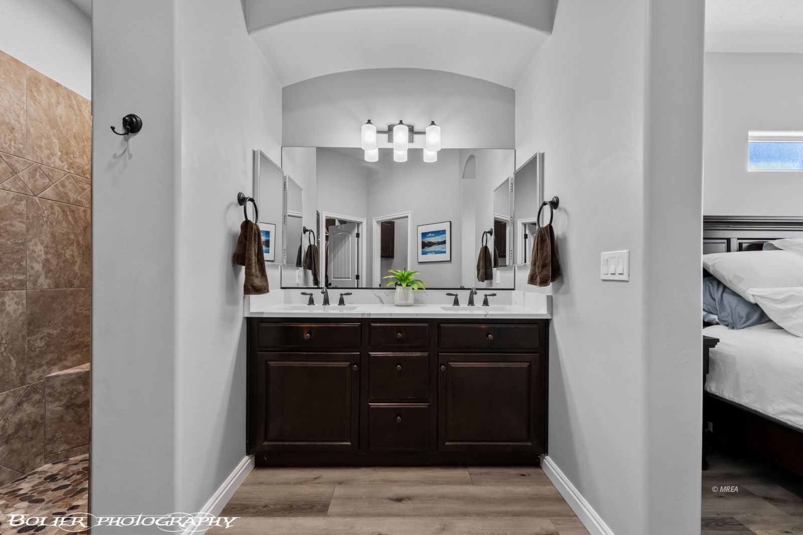 672  Mountain View Dr