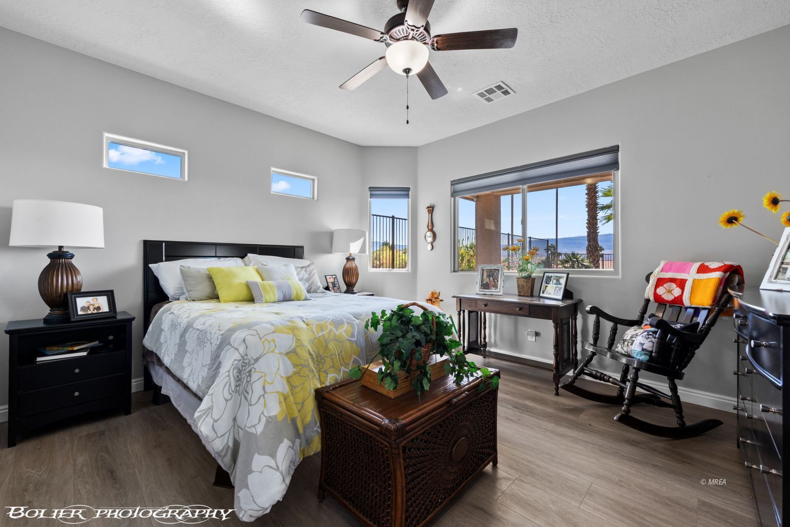 672  Mountain View Dr