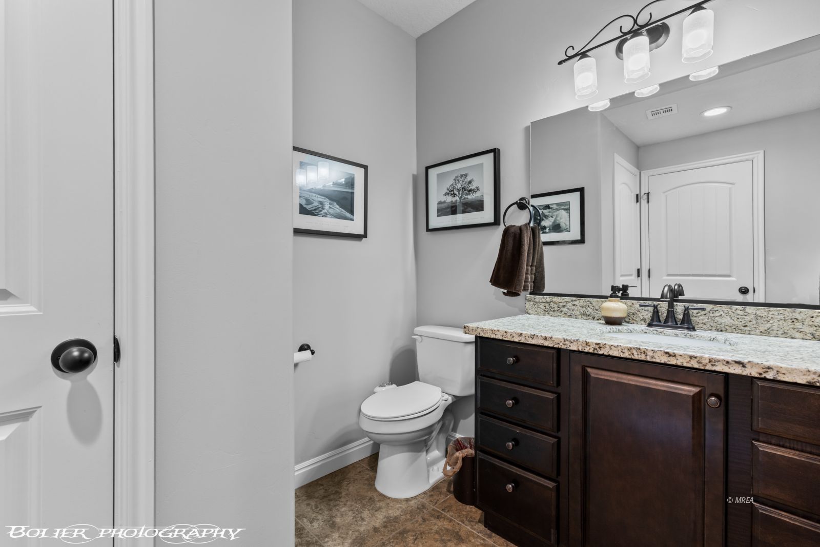 672  Mountain View Dr