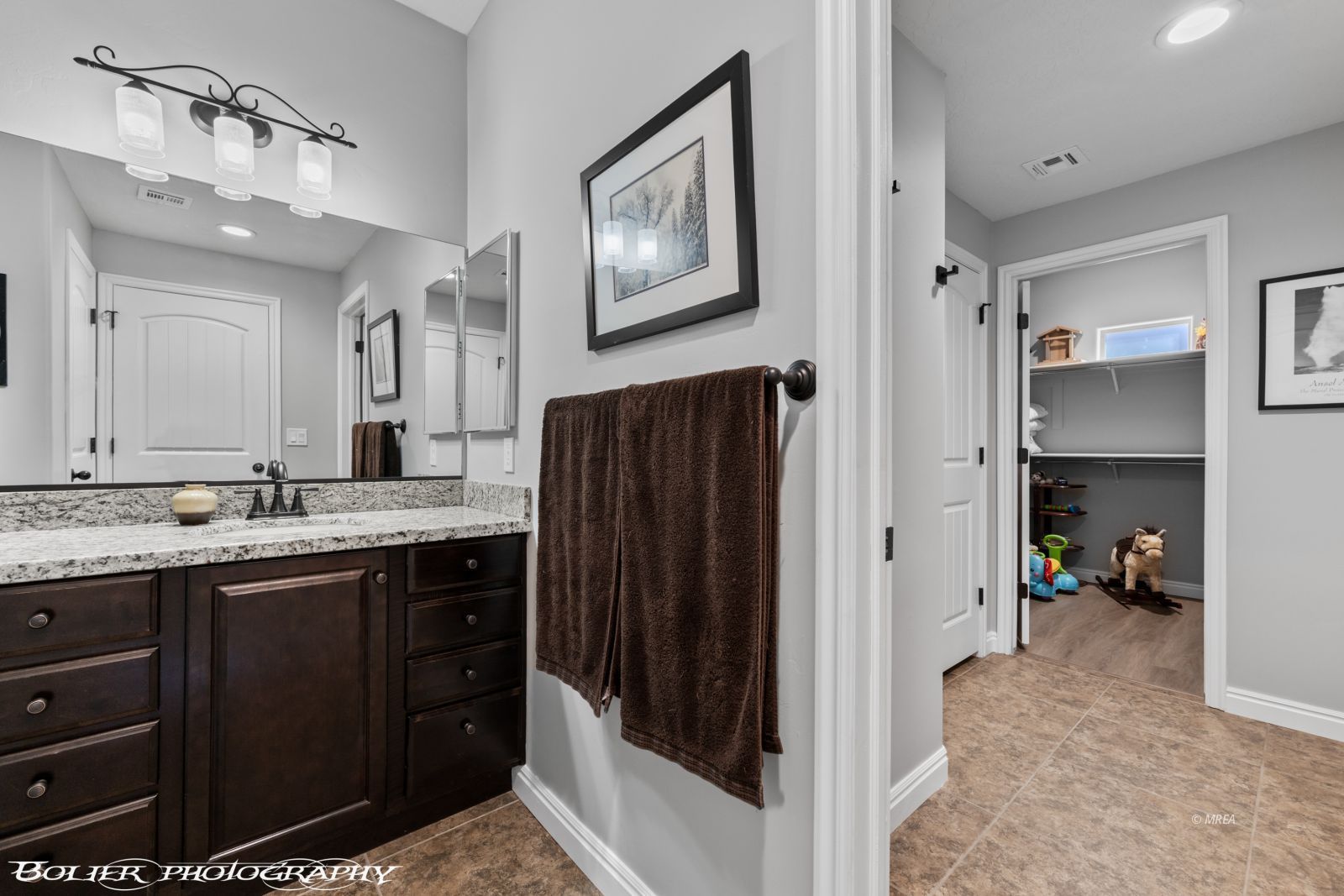 672  Mountain View Dr