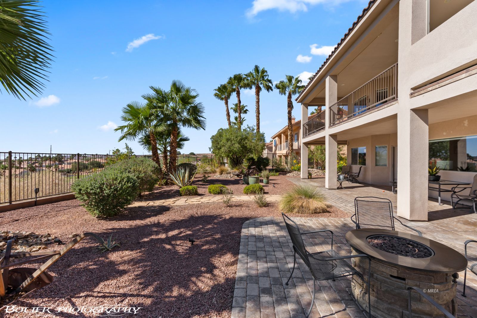 672  Mountain View Dr