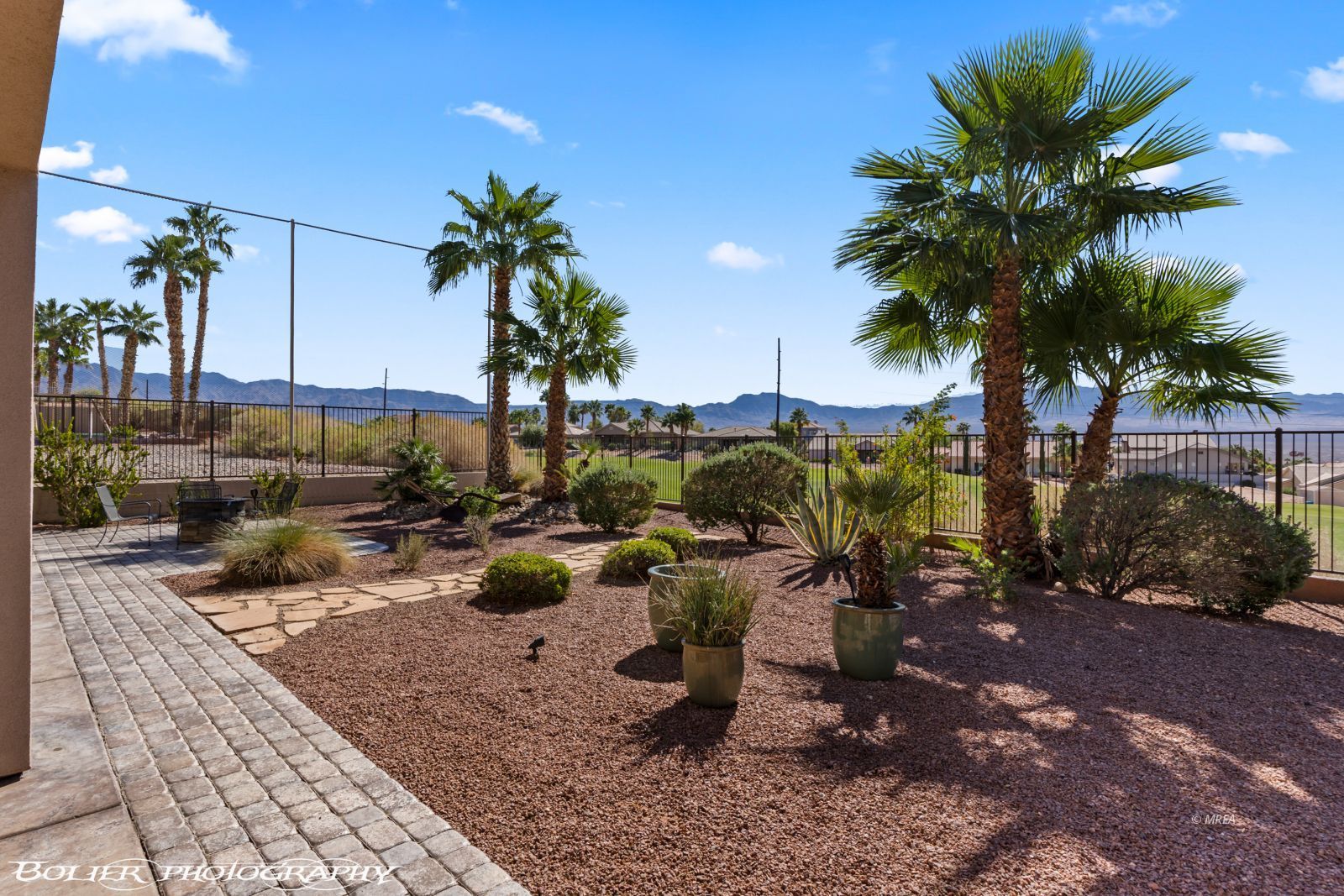 672  Mountain View Dr