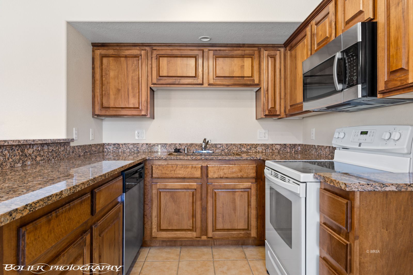 890  Kitty Hawk Dr #2523