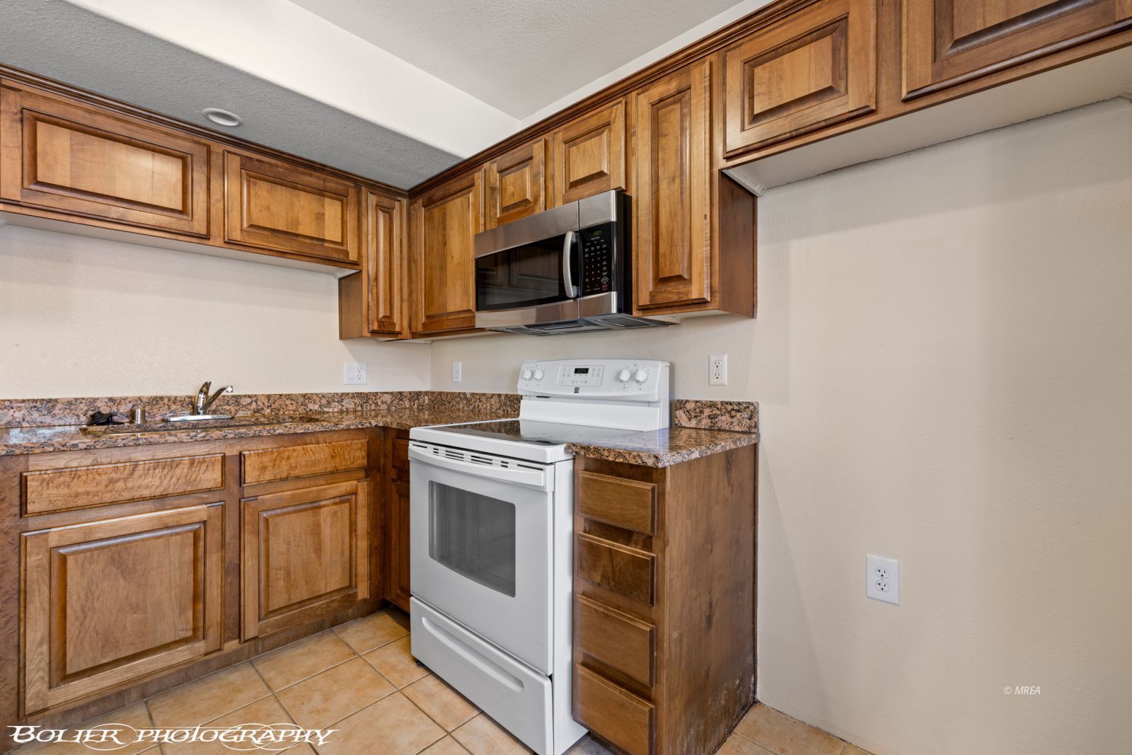 890  Kitty Hawk Dr #2523