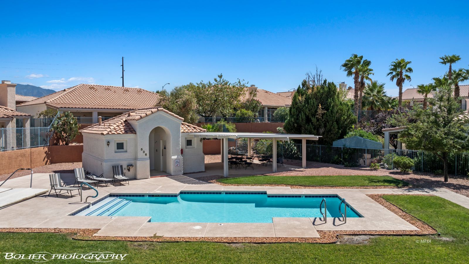 442  Crystal Canyon Dr