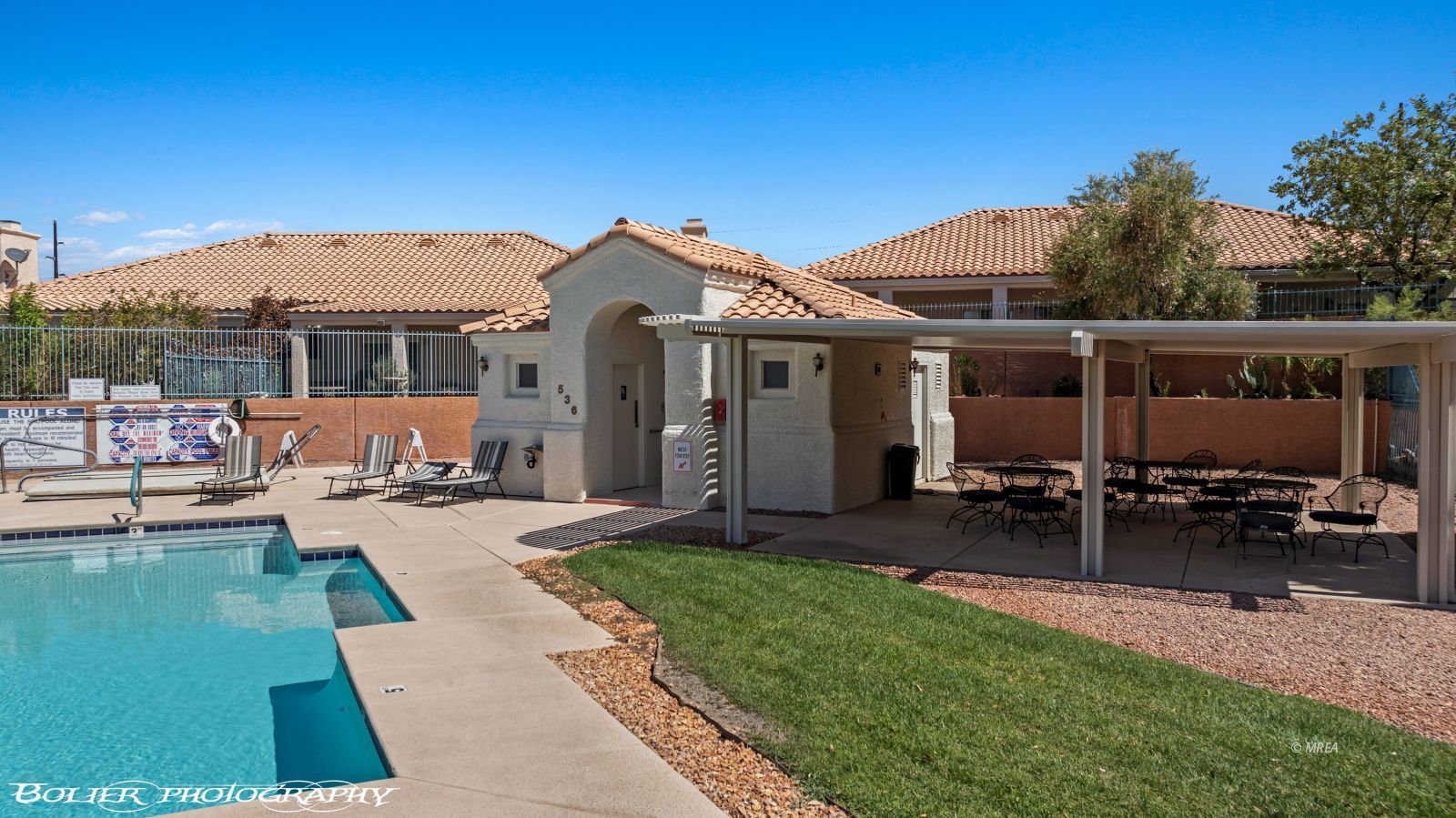 442  Crystal Canyon Dr