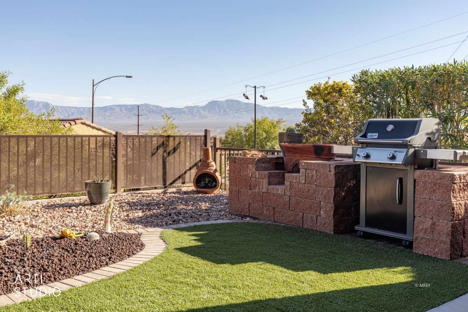 790  Country Grove Ln