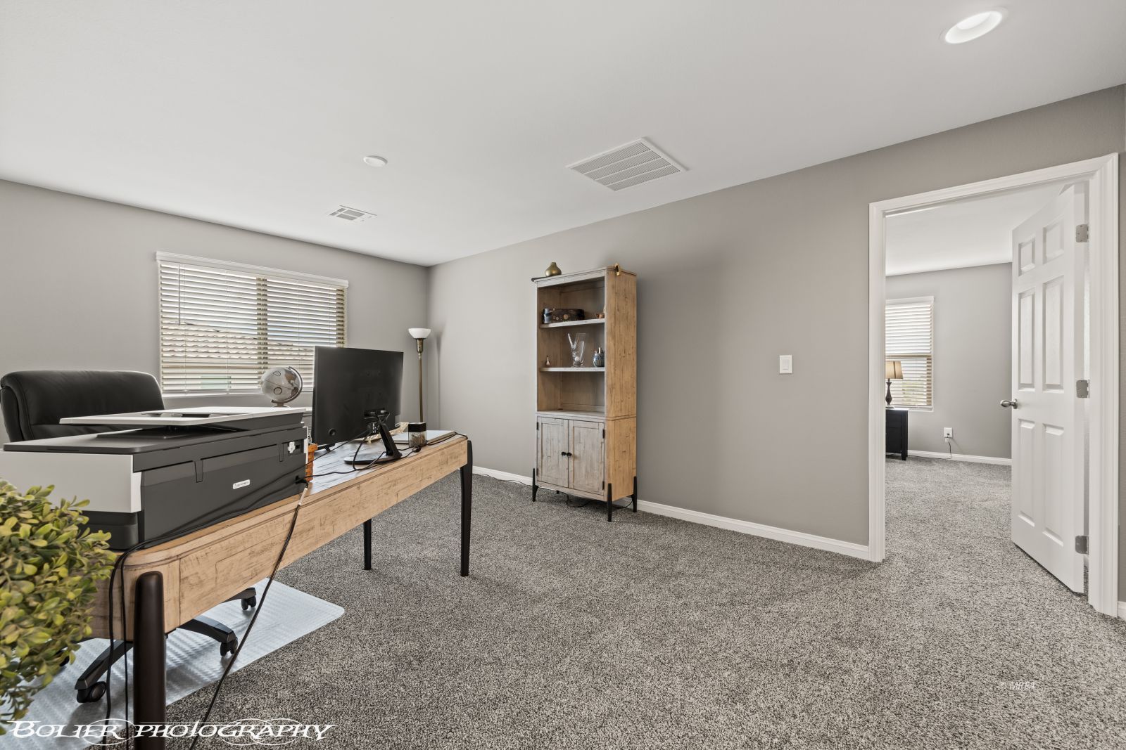 102  Parliament  Cyn 