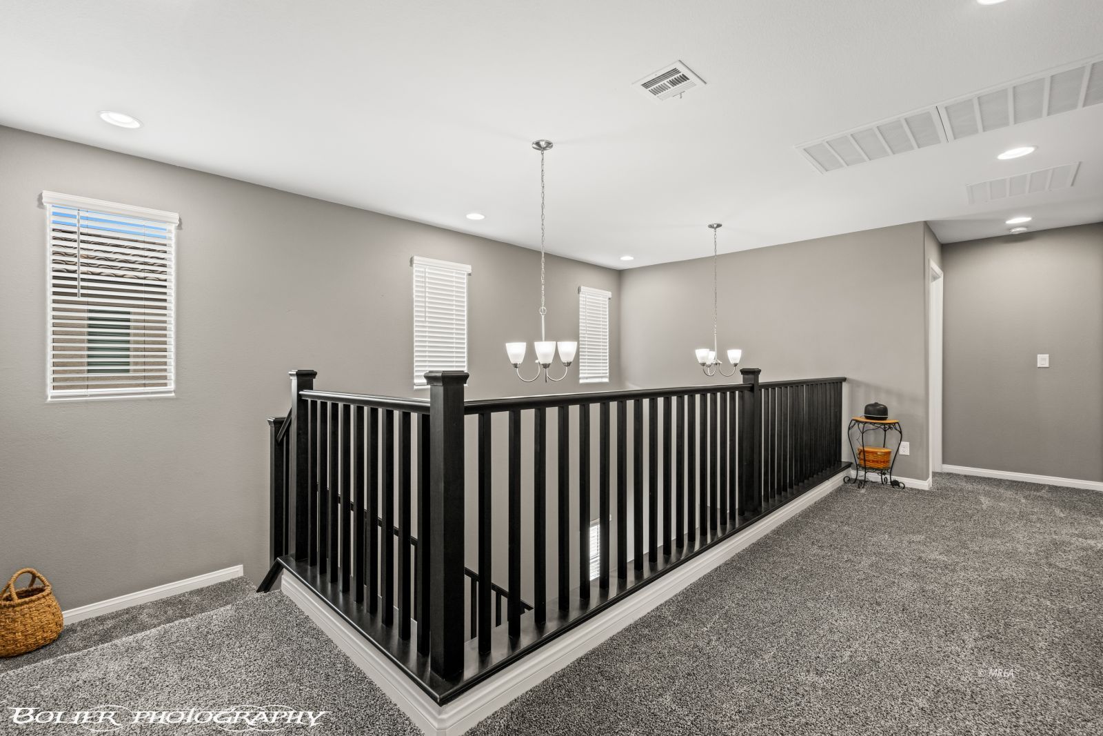 102  Parliament  Cyn 