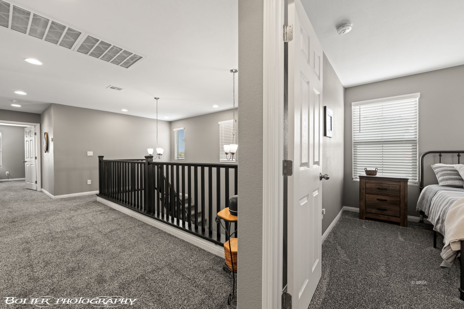 102  Parliament  Cyn 