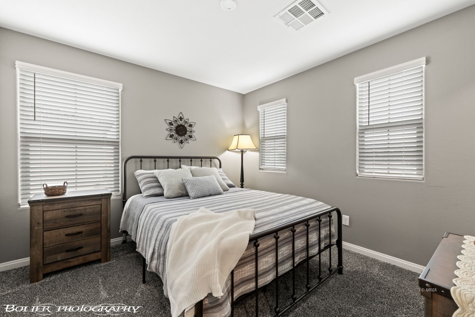 102  Parliament  Cyn 