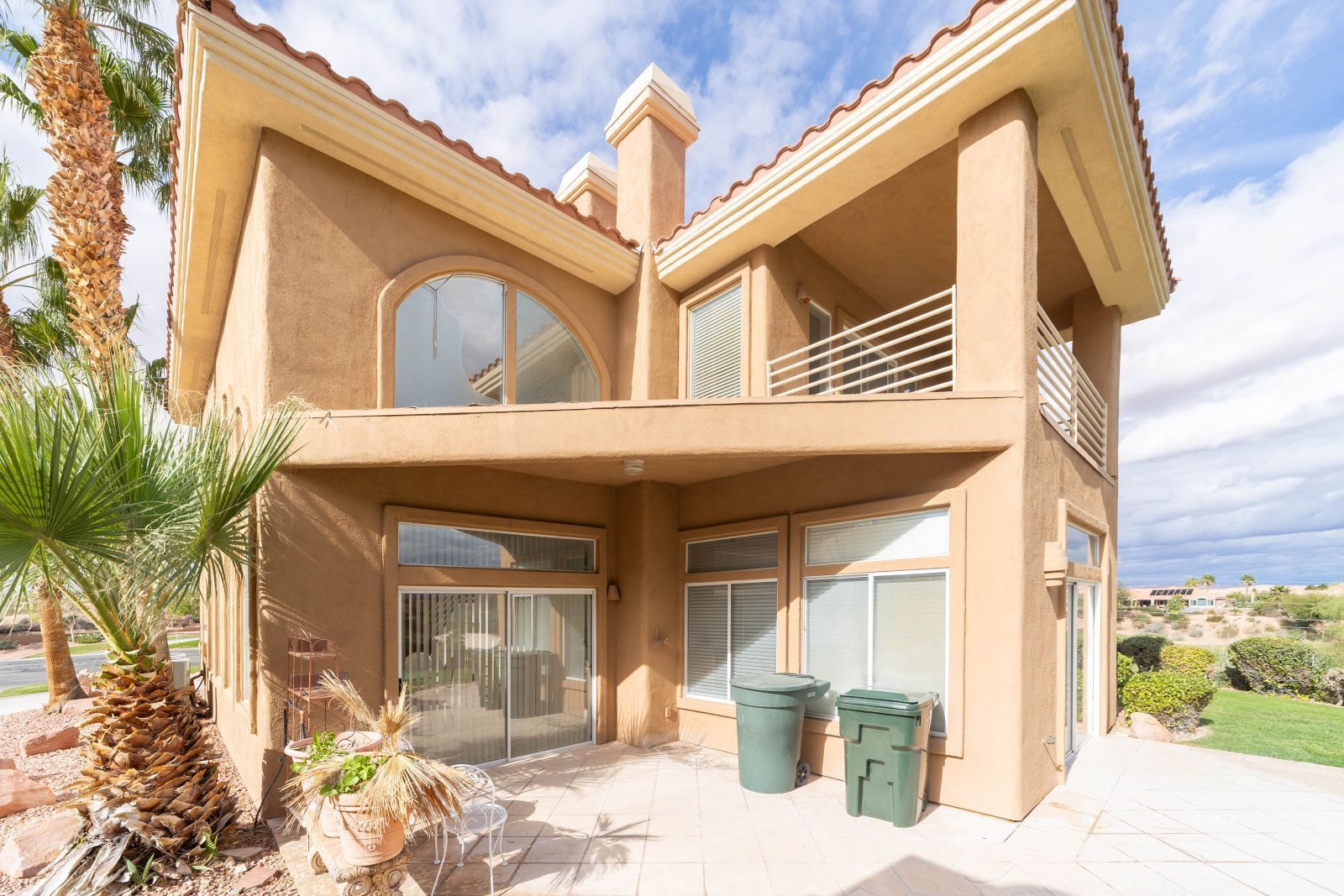 728  Ventana Cir