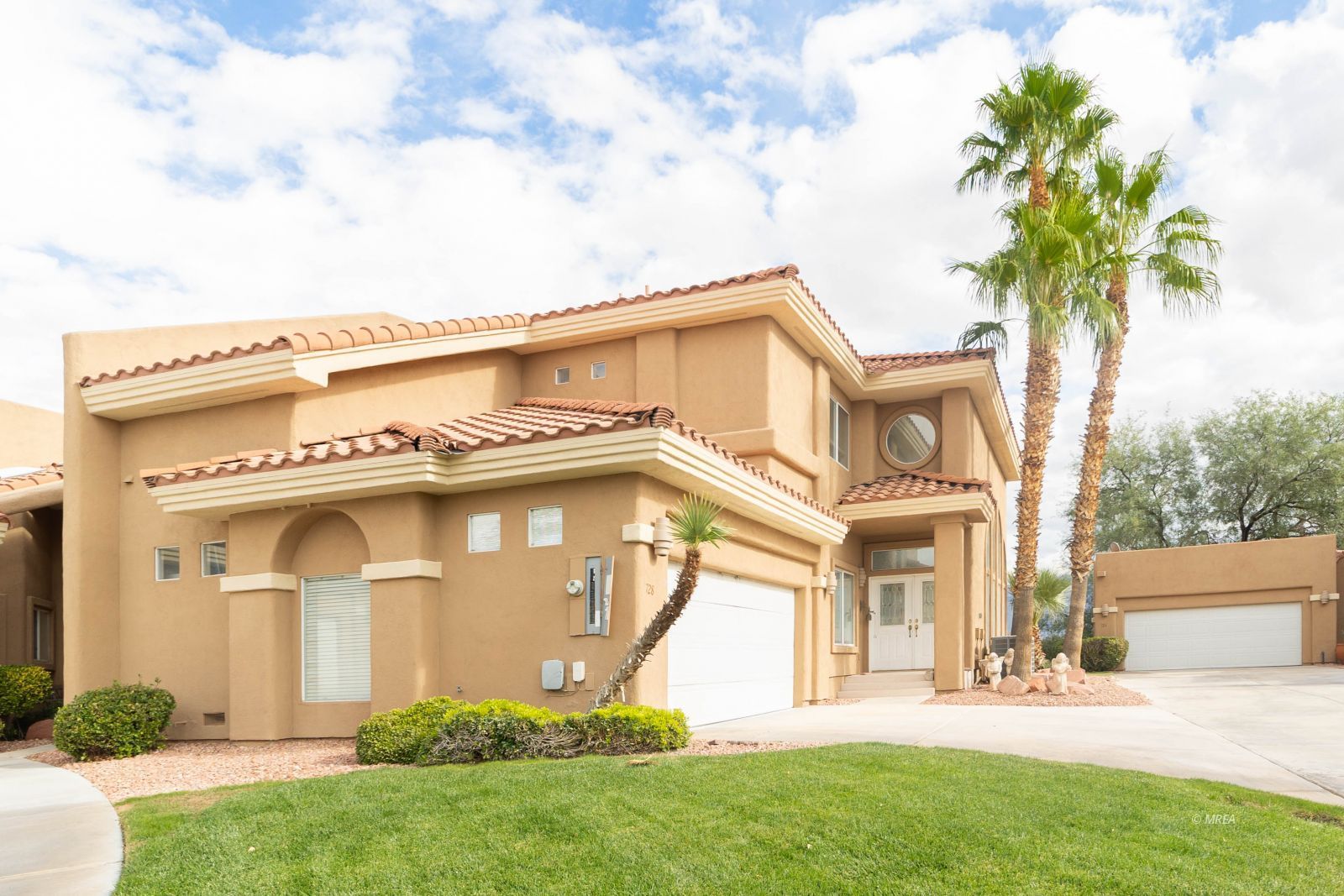 728  Ventana Cir