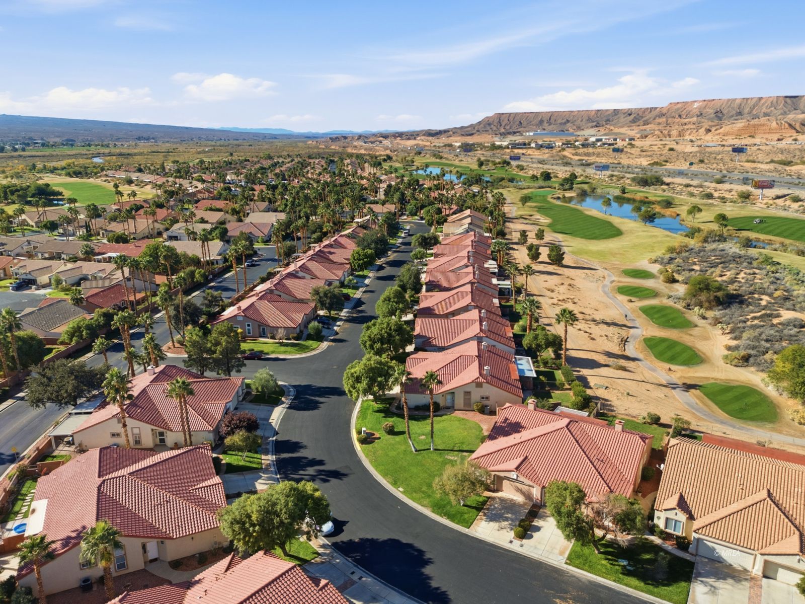 424  Beacon Ridge Way