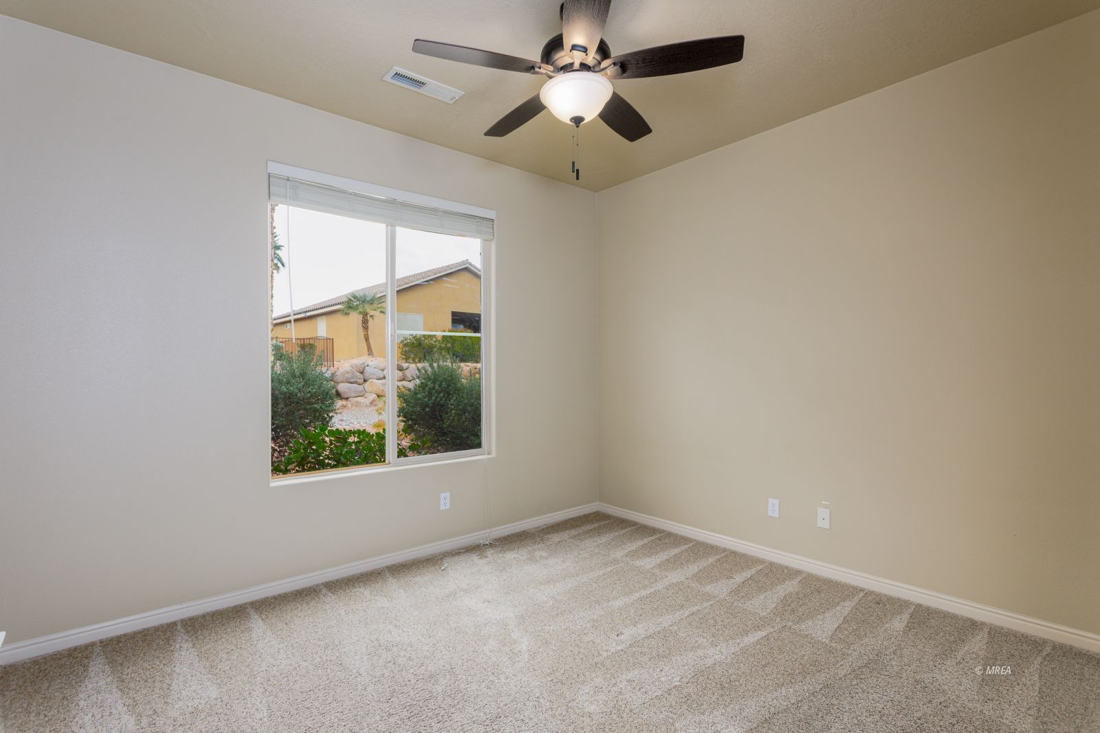 1407  Vista Del Ciudad Dr