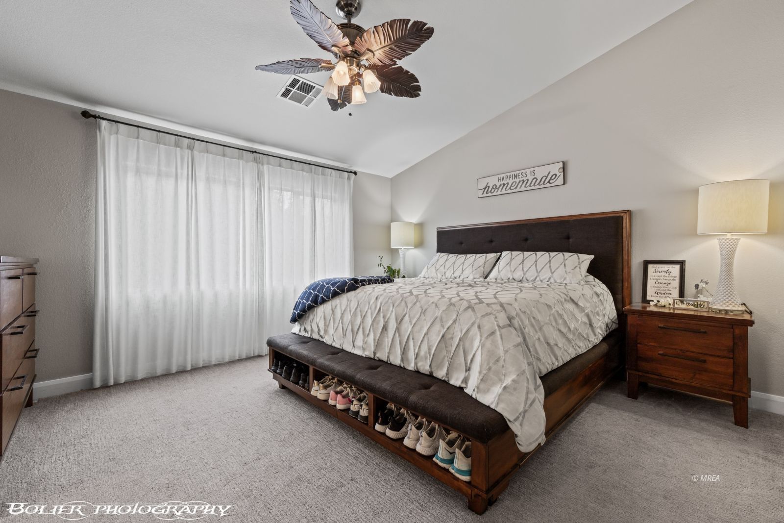 1231  Indian Wells Rd