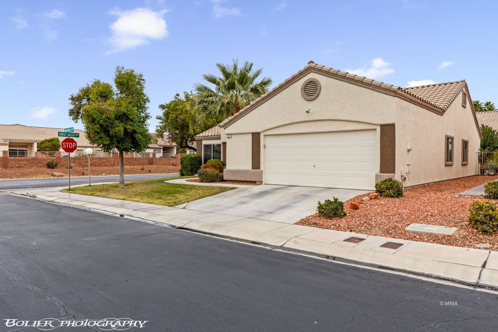 1231  Indian Wells Rd