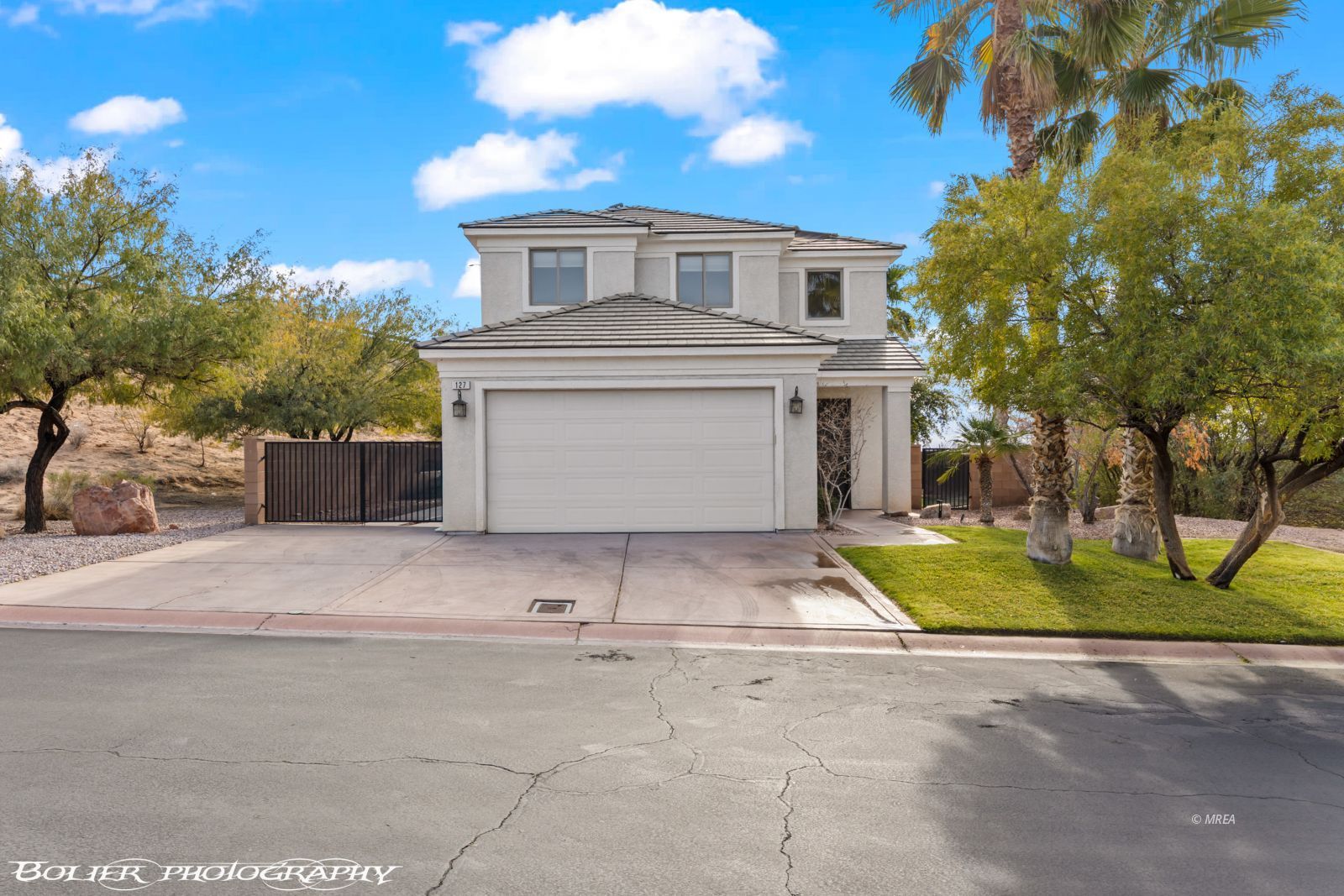 400  Paradise Pkwy  #127