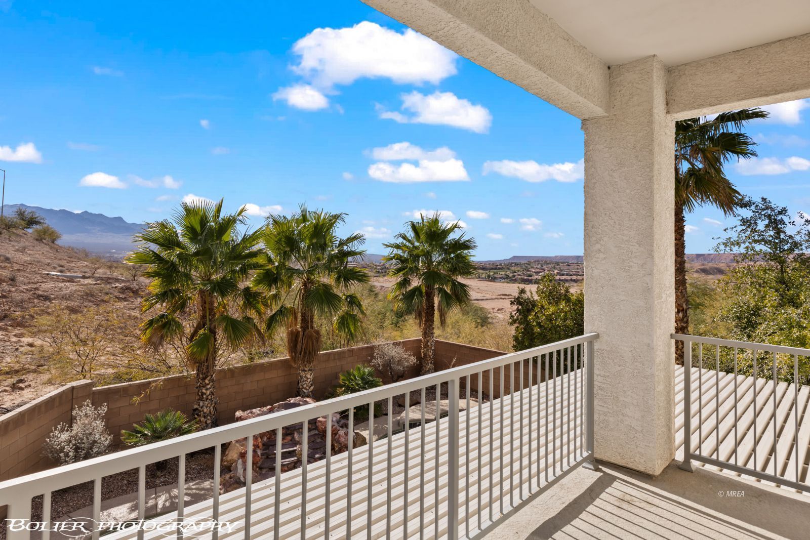 400  Paradise Pkwy  #127