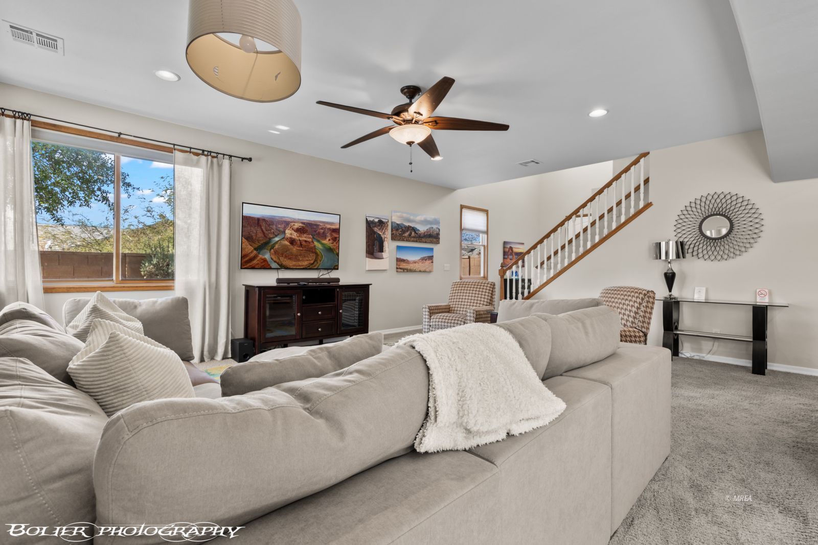 400  Paradise Pkwy  #127