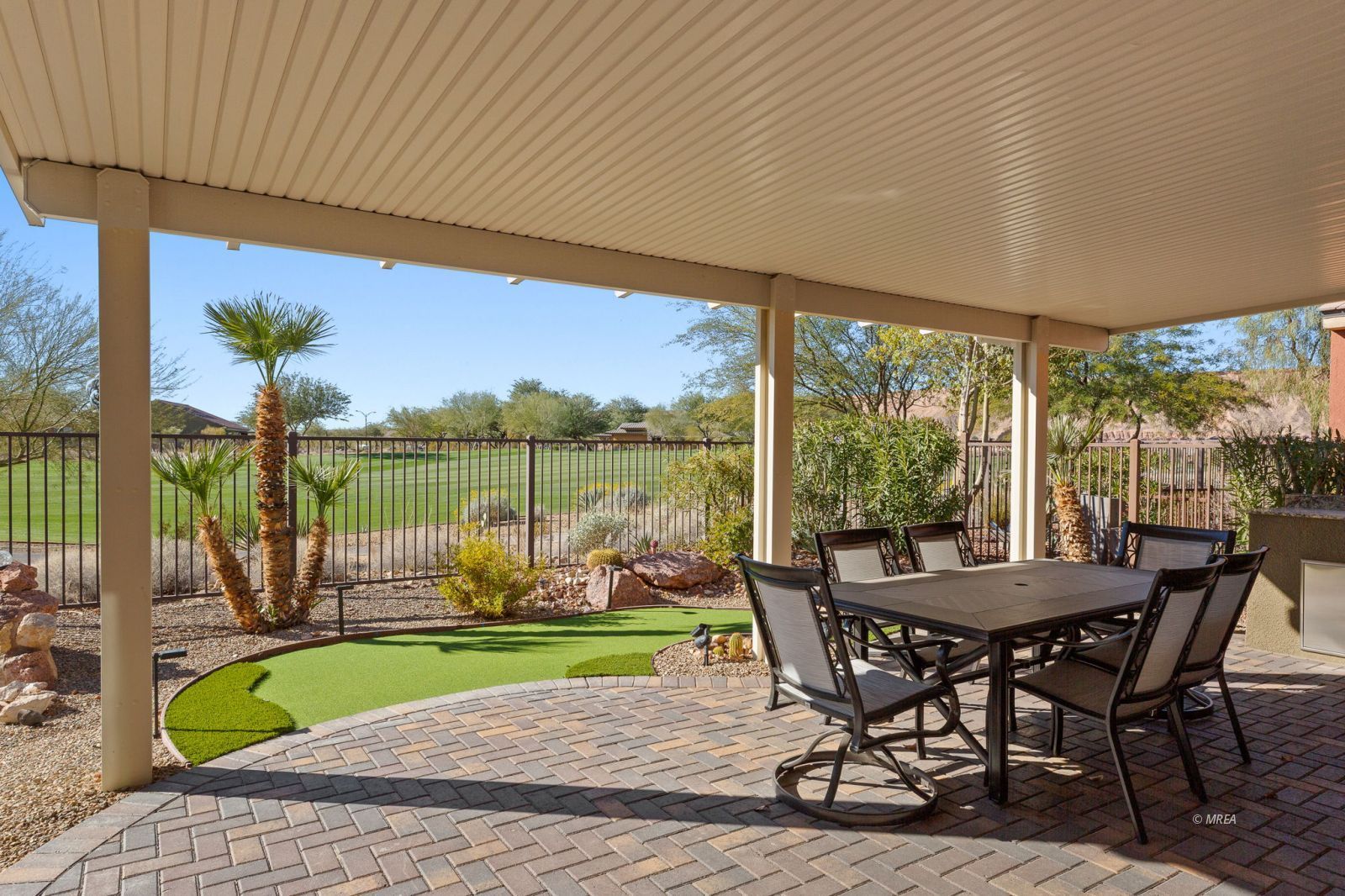 1140  Waterfall View 