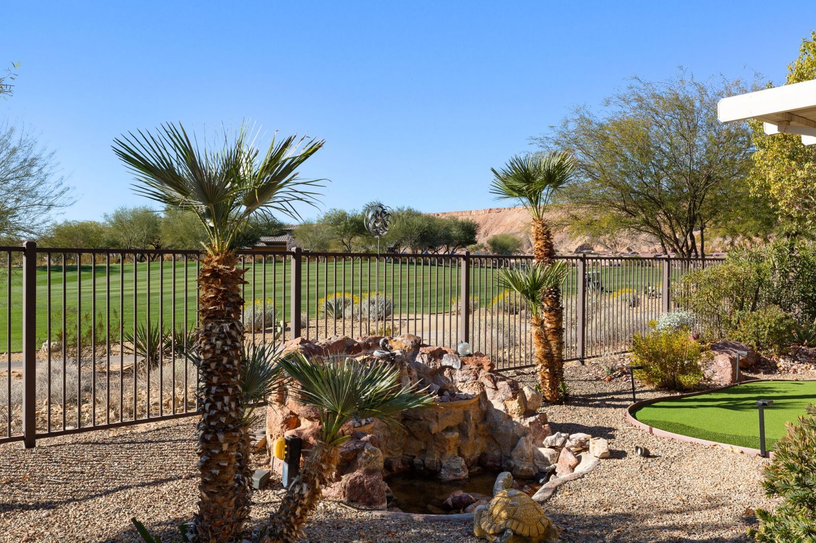 1140  Waterfall View 