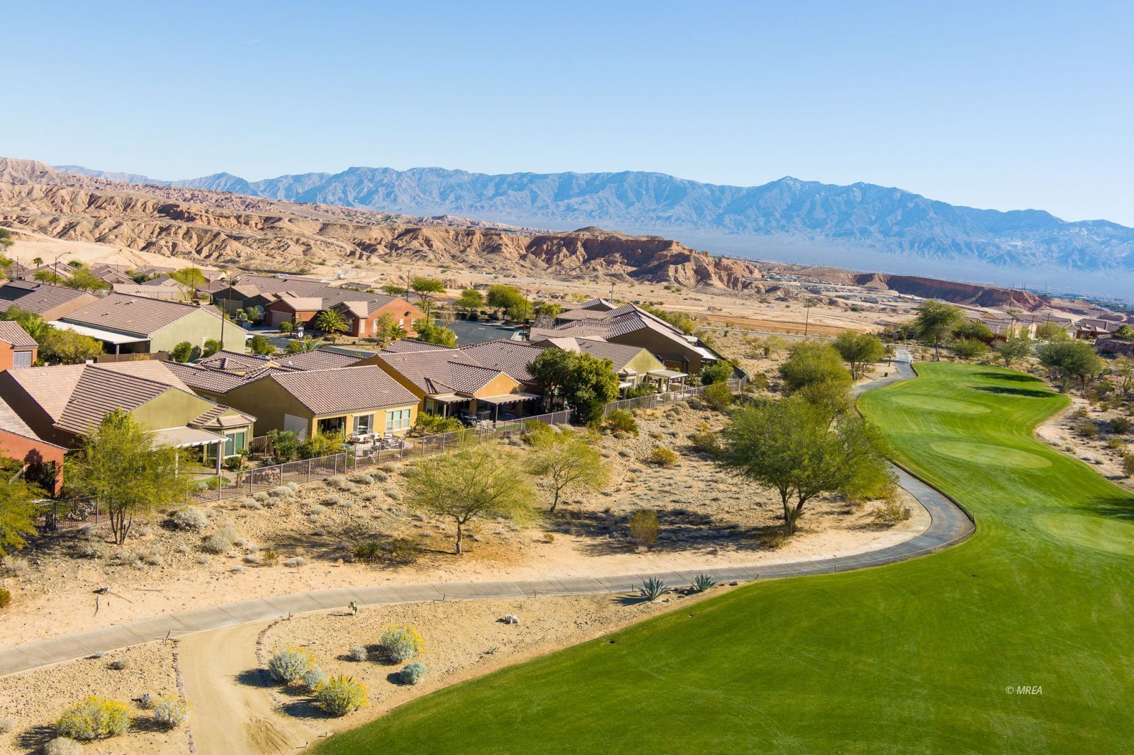 1140  Waterfall View 