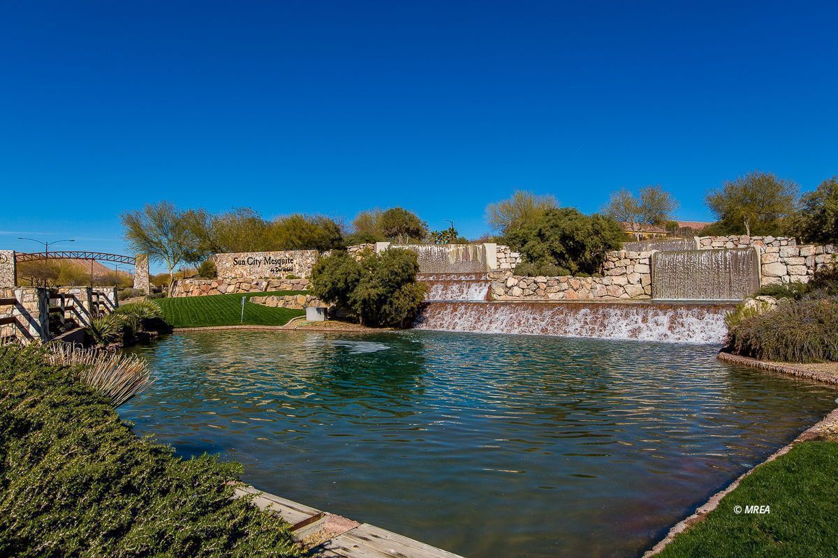 1140  Waterfall View 