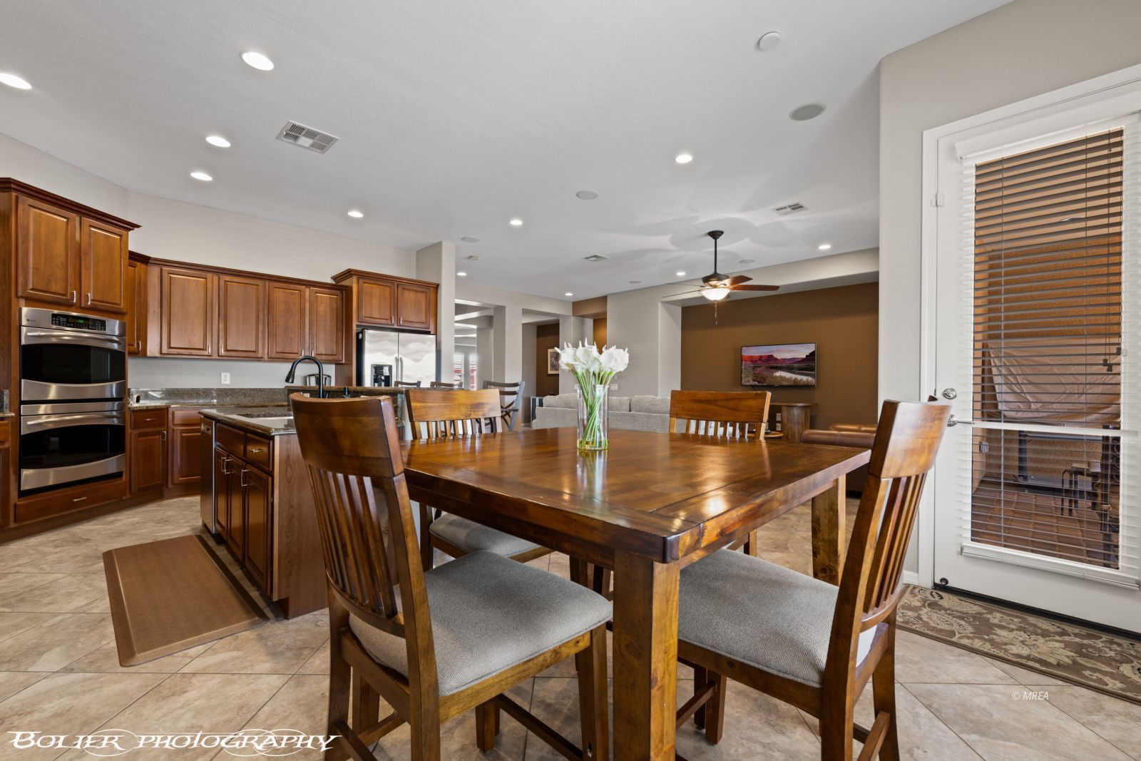 1540  Sandstone Bluffs VW 