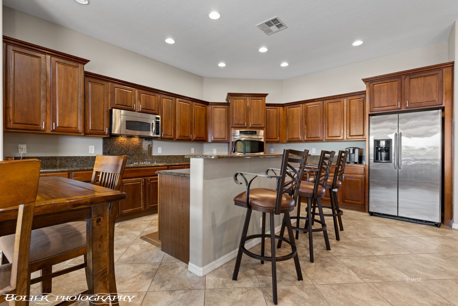 1540  Sandstone Bluffs VW 