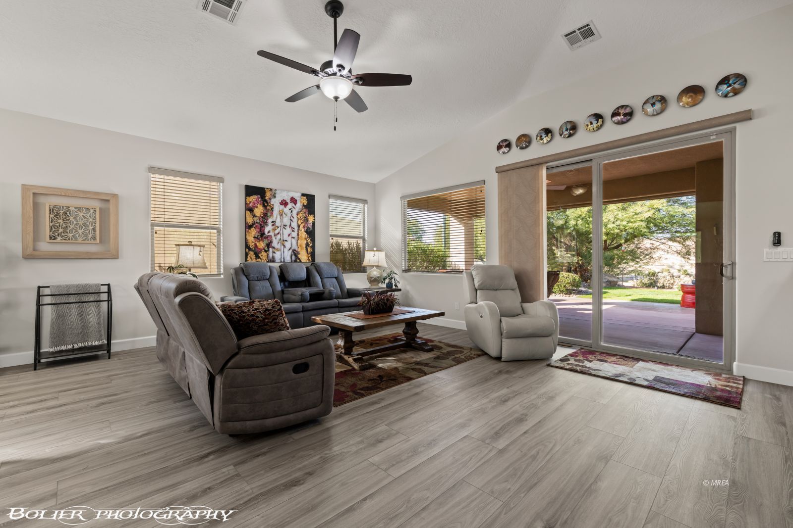 505  Highland View Ct