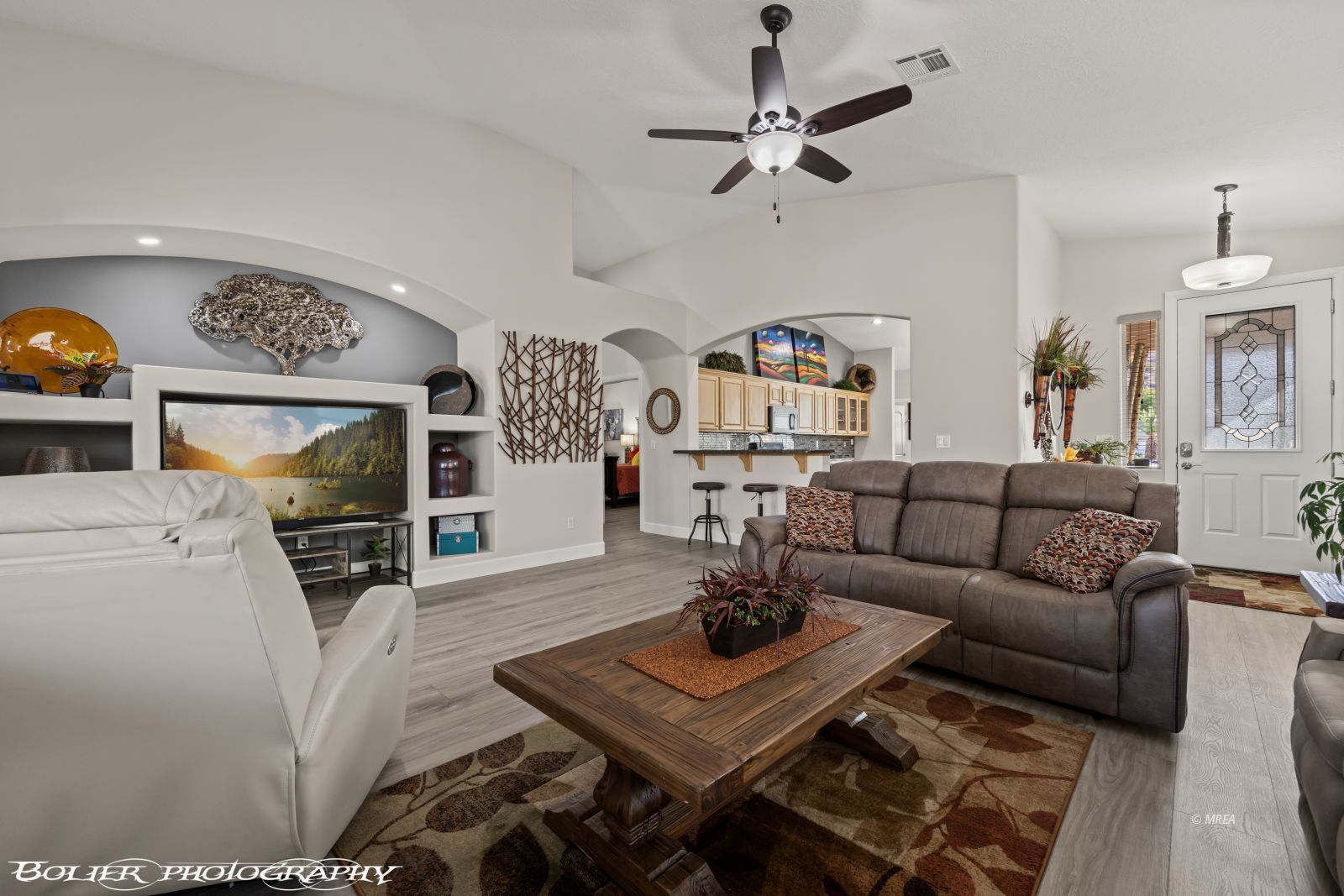 505  Highland View Ct