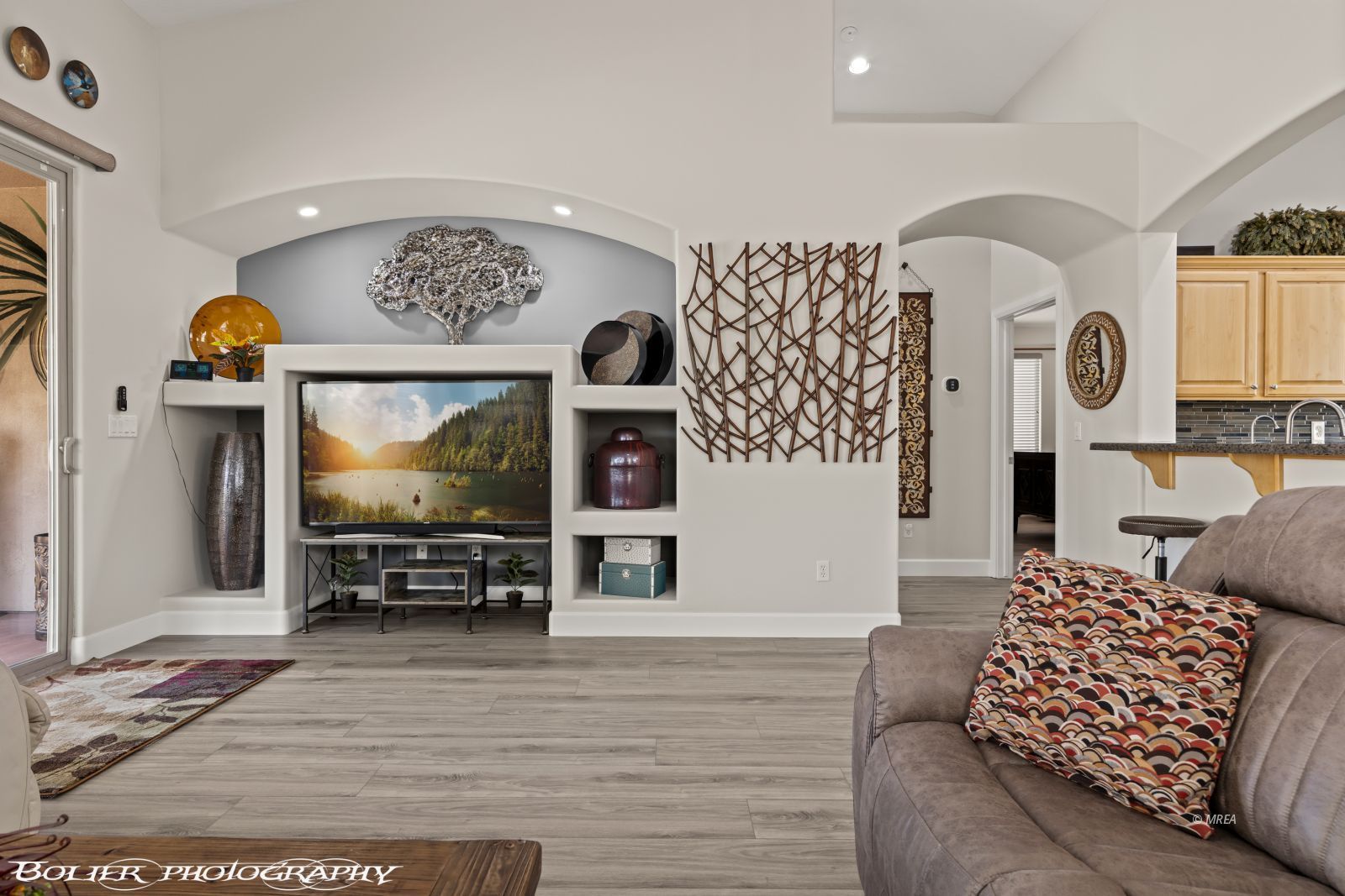 505  Highland View Ct