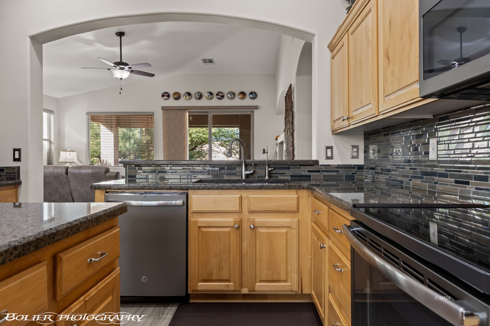 505  Highland View Ct