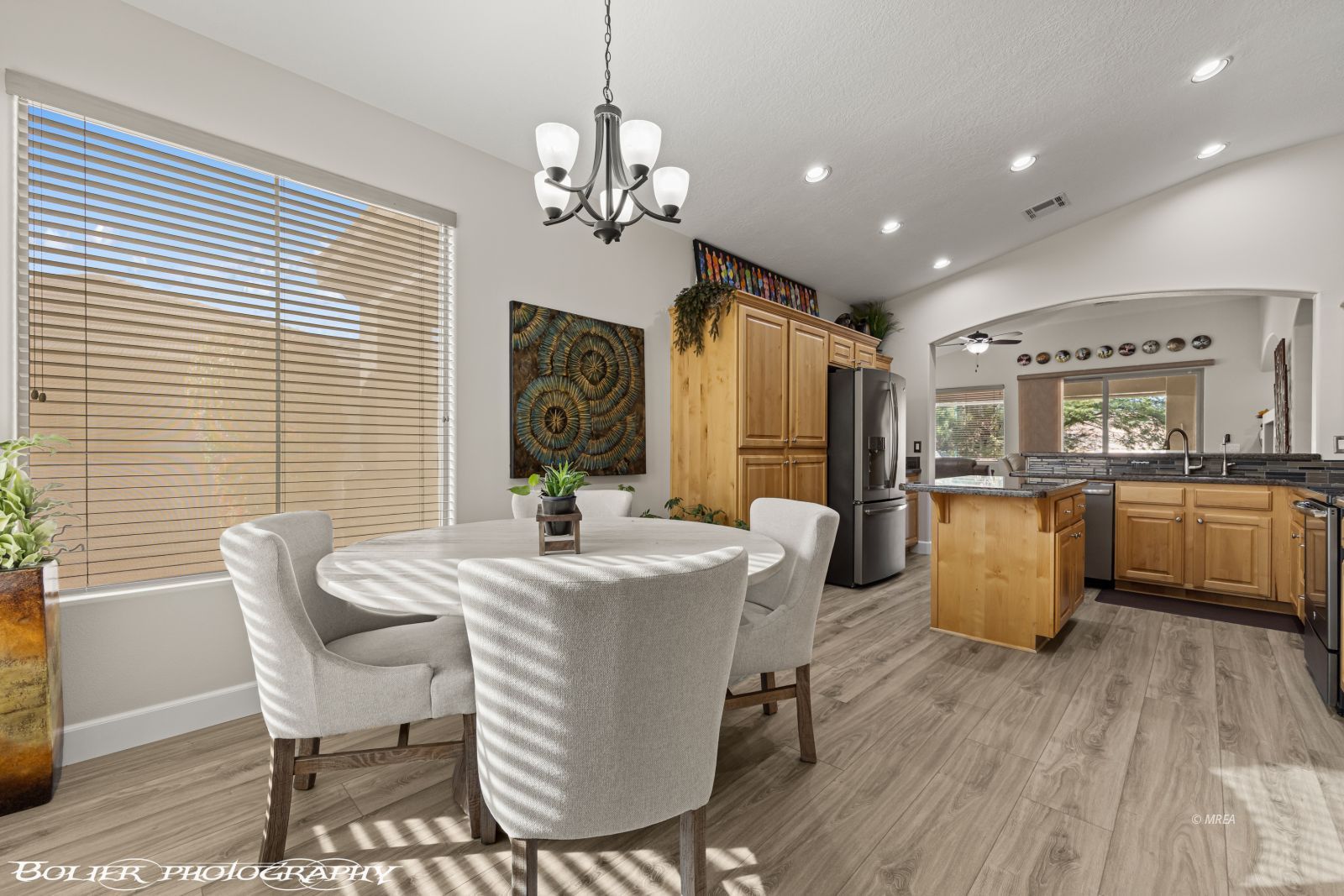 505  Highland View Ct